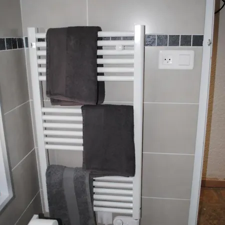 Calme 1 A 3 Personnes Appartement
